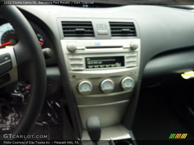 Barcelona Red Metallic / Dark Charcoal 2011 Toyota Camry SE