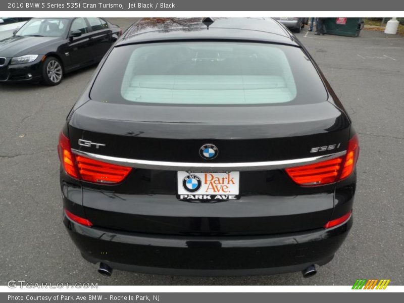 Jet Black / Black 2010 BMW 5 Series 535i Gran Turismo