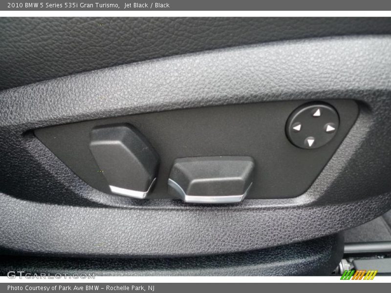 Jet Black / Black 2010 BMW 5 Series 535i Gran Turismo