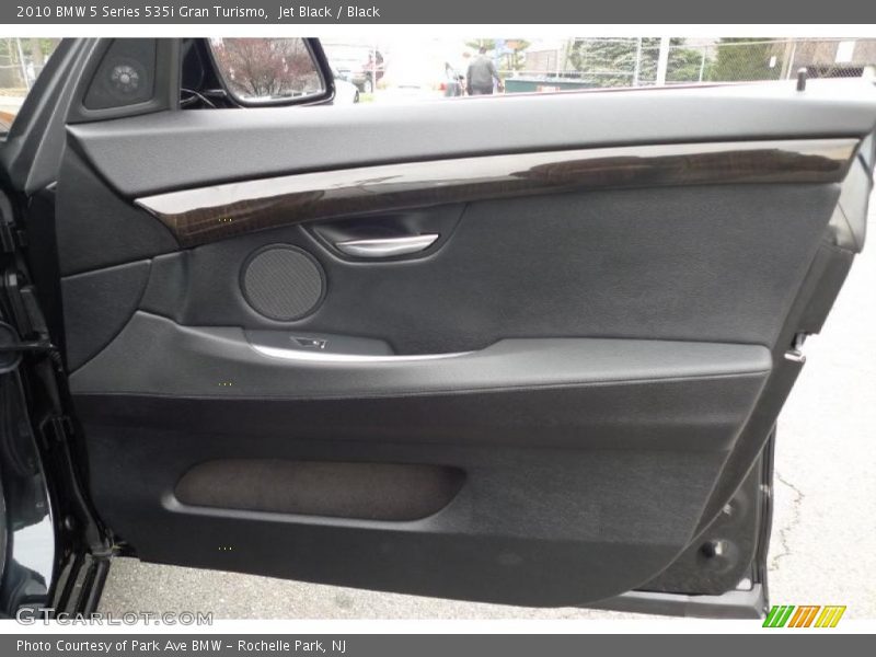 Jet Black / Black 2010 BMW 5 Series 535i Gran Turismo
