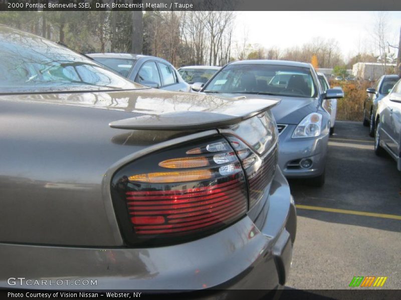 Dark Bronzemist Metallic / Taupe 2000 Pontiac Bonneville SSEi