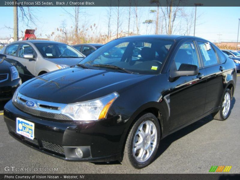 Black / Charcoal Black 2008 Ford Focus SES Sedan