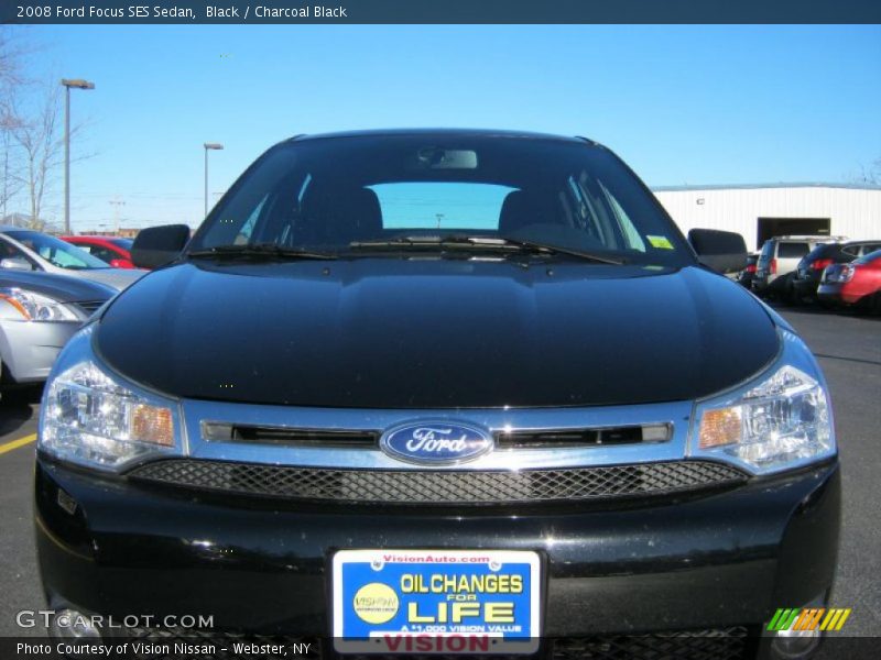 Black / Charcoal Black 2008 Ford Focus SES Sedan