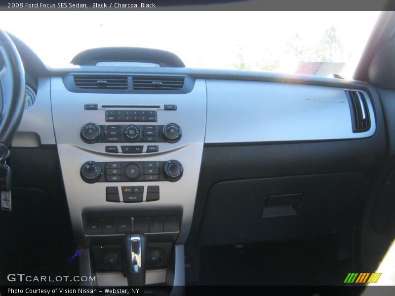 Black / Charcoal Black 2008 Ford Focus SES Sedan
