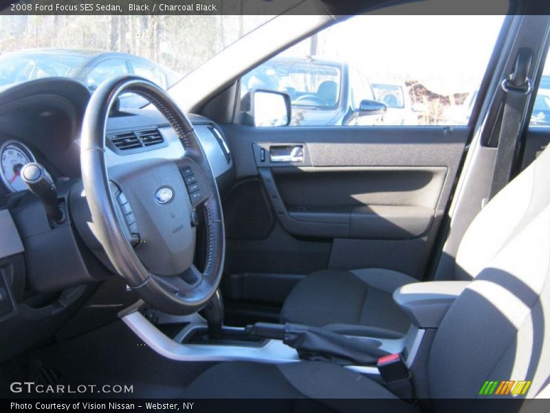 Black / Charcoal Black 2008 Ford Focus SES Sedan