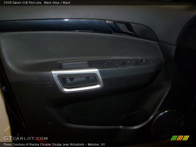 Black Onyx / Black 2008 Saturn VUE Red Line