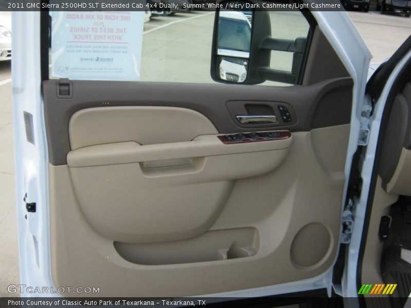 Door Panel of 2011 Sierra 2500HD SLT Extended Cab 4x4 Dually