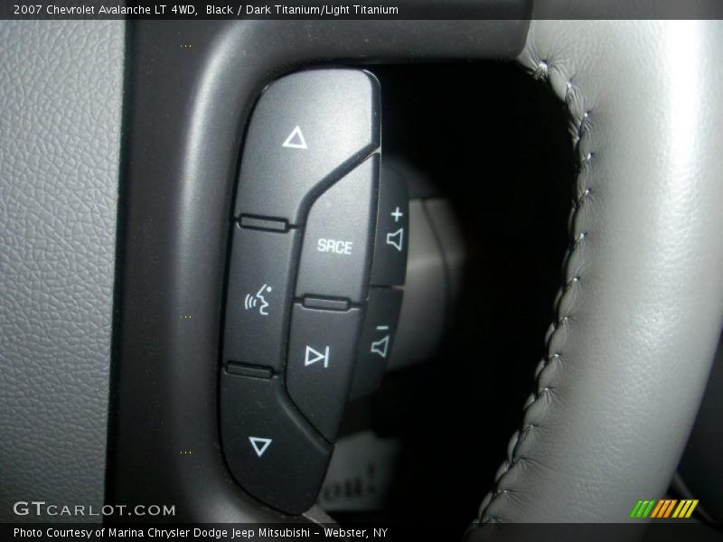 Black / Dark Titanium/Light Titanium 2007 Chevrolet Avalanche LT 4WD