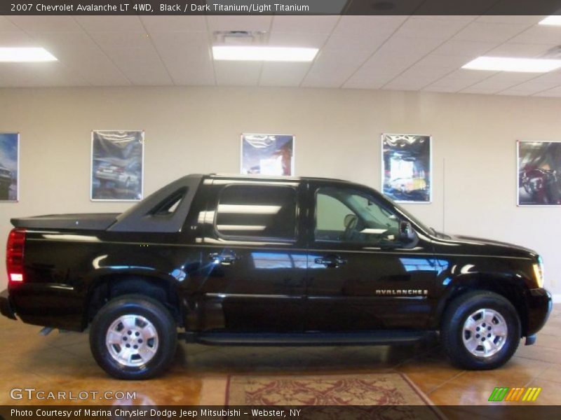Black / Dark Titanium/Light Titanium 2007 Chevrolet Avalanche LT 4WD