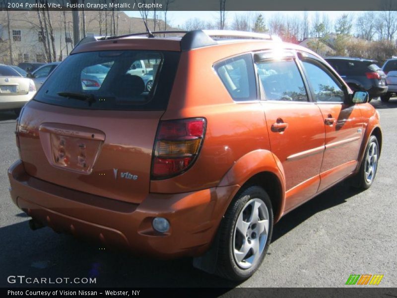 Fusion Orange Metallic / Graphite 2004 Pontiac Vibe