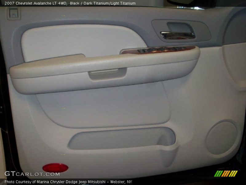 Black / Dark Titanium/Light Titanium 2007 Chevrolet Avalanche LT 4WD
