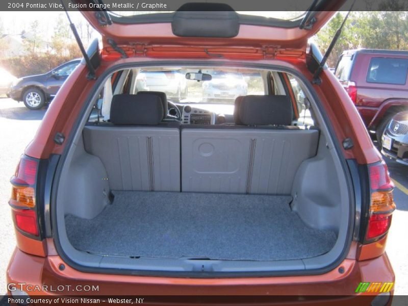 Fusion Orange Metallic / Graphite 2004 Pontiac Vibe