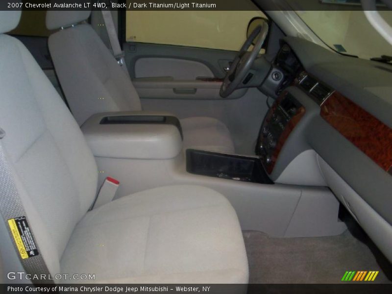 Black / Dark Titanium/Light Titanium 2007 Chevrolet Avalanche LT 4WD