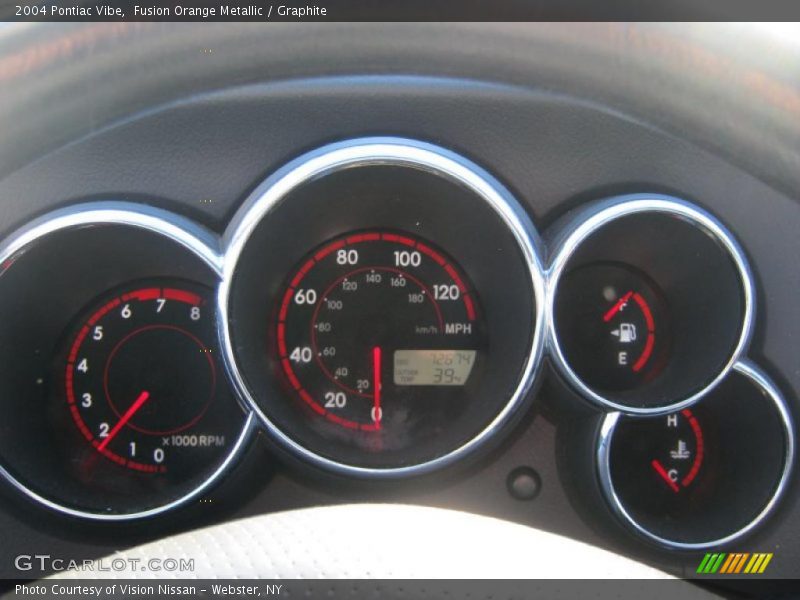 Fusion Orange Metallic / Graphite 2004 Pontiac Vibe