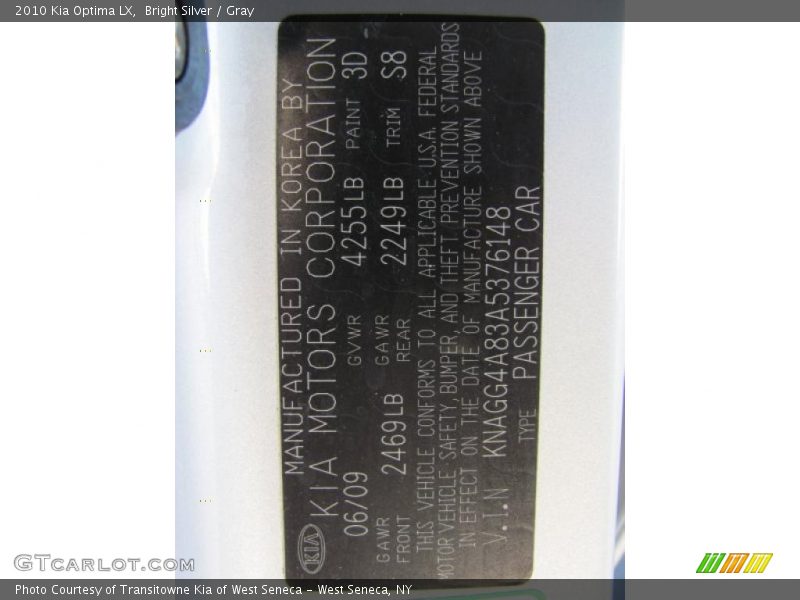 Bright Silver / Gray 2010 Kia Optima LX
