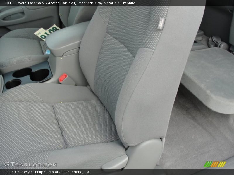 Magnetic Gray Metallic / Graphite 2010 Toyota Tacoma V6 Access Cab 4x4