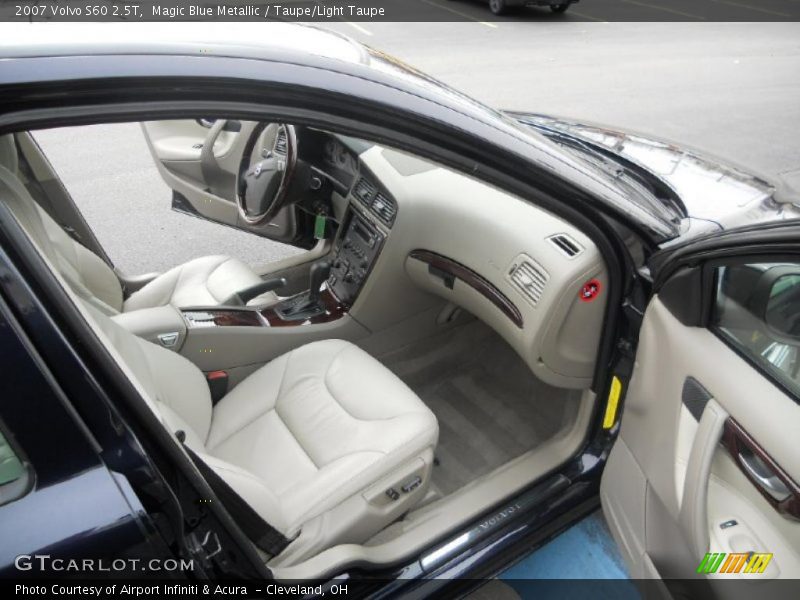 Magic Blue Metallic / Taupe/Light Taupe 2007 Volvo S60 2.5T