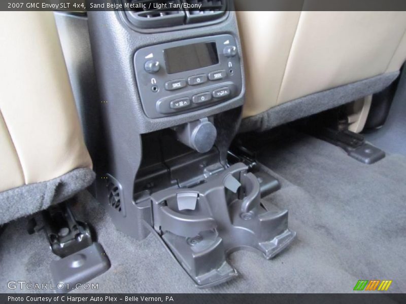 Sand Beige Metallic / Light Tan/Ebony 2007 GMC Envoy SLT 4x4