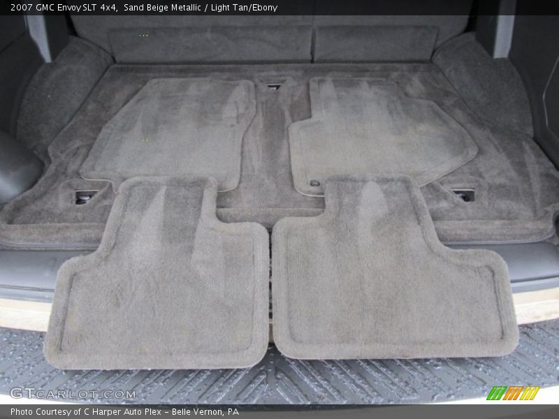 Sand Beige Metallic / Light Tan/Ebony 2007 GMC Envoy SLT 4x4