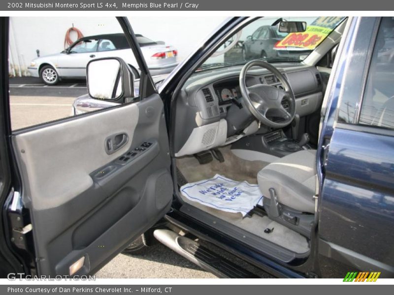 Memphis Blue Pearl / Gray 2002 Mitsubishi Montero Sport LS 4x4