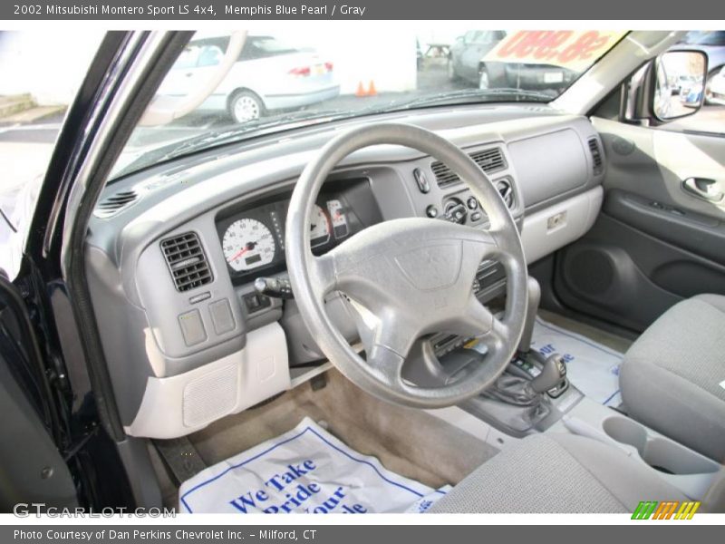  2002 Montero Sport LS 4x4 Gray Interior