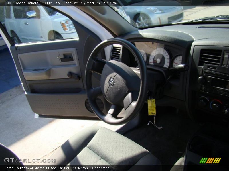 Bright White / Medium Slate Gray 2007 Dodge Dakota ST Club Cab
