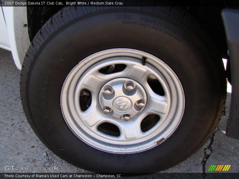  2007 Dakota ST Club Cab Wheel