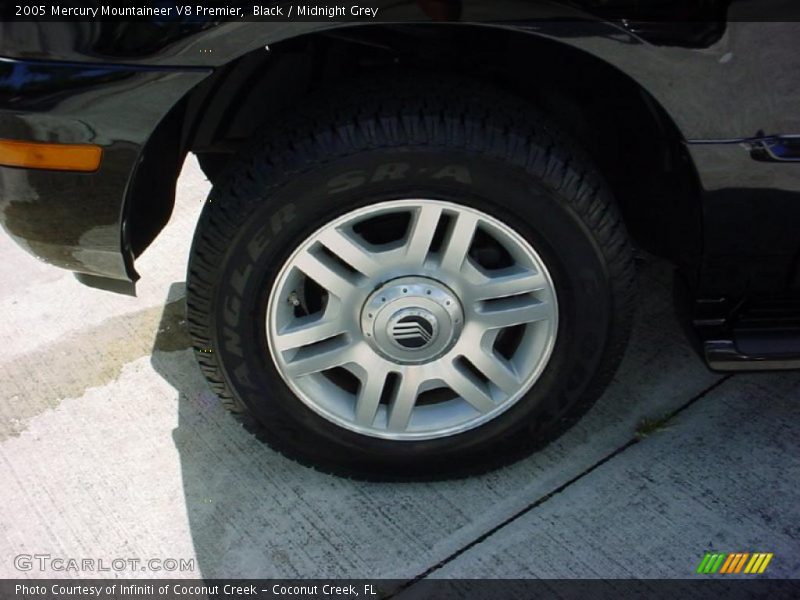 Black / Midnight Grey 2005 Mercury Mountaineer V8 Premier