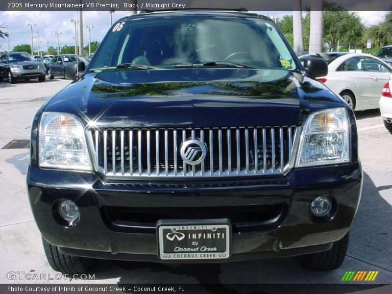 Black / Midnight Grey 2005 Mercury Mountaineer V8 Premier