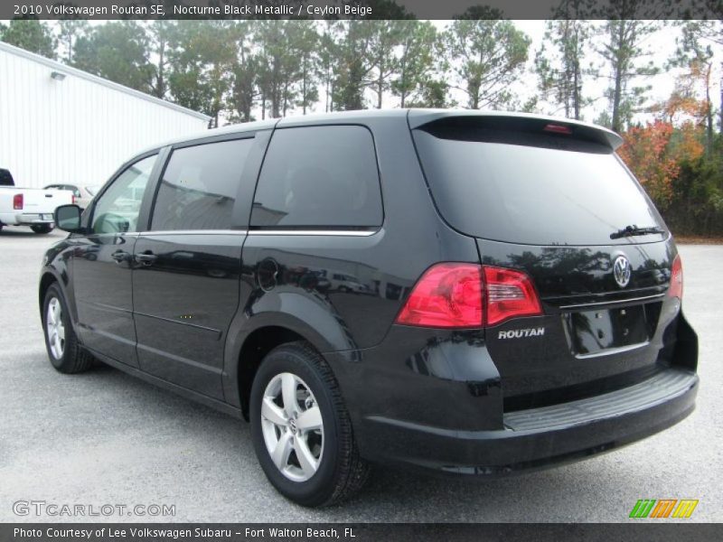 Nocturne Black Metallic / Ceylon Beige 2010 Volkswagen Routan SE