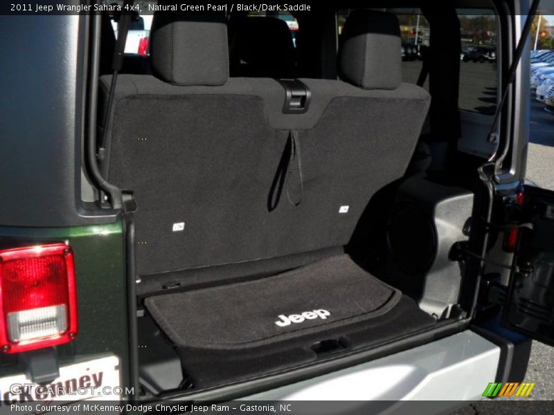 Natural Green Pearl / Black/Dark Saddle 2011 Jeep Wrangler Sahara 4x4