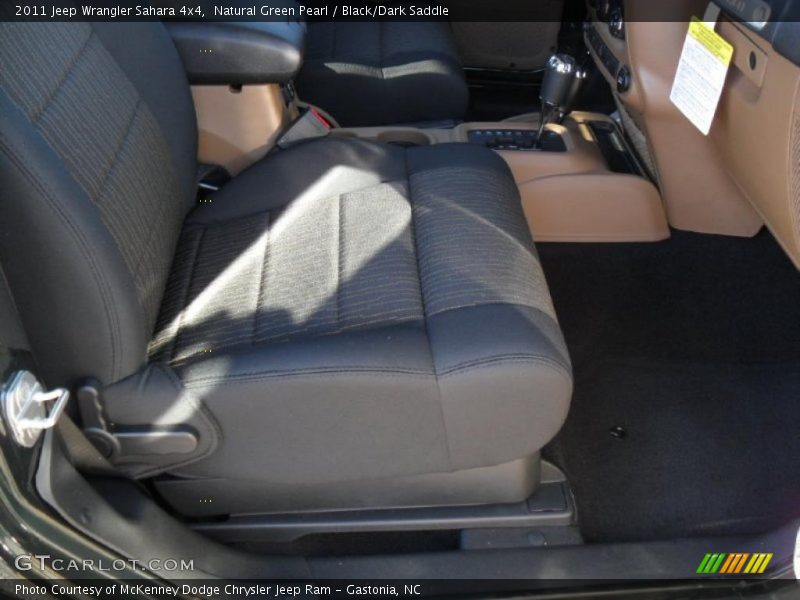 Natural Green Pearl / Black/Dark Saddle 2011 Jeep Wrangler Sahara 4x4