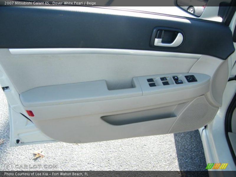Dover White Pearl / Beige 2007 Mitsubishi Galant ES
