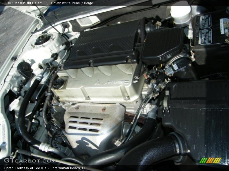 Dover White Pearl / Beige 2007 Mitsubishi Galant ES