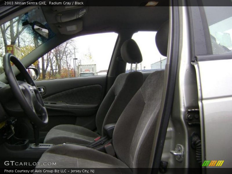 Radium Gray / Black 2003 Nissan Sentra GXE