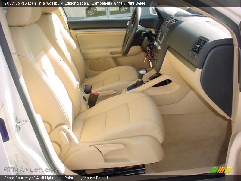 Campanella White / Pure Beige 2007 Volkswagen Jetta Wolfsburg Edition Sedan