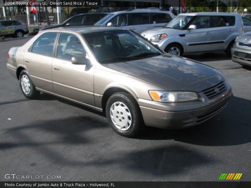 Desert Sand Mica / Taupe 2004 Toyota Camry LE