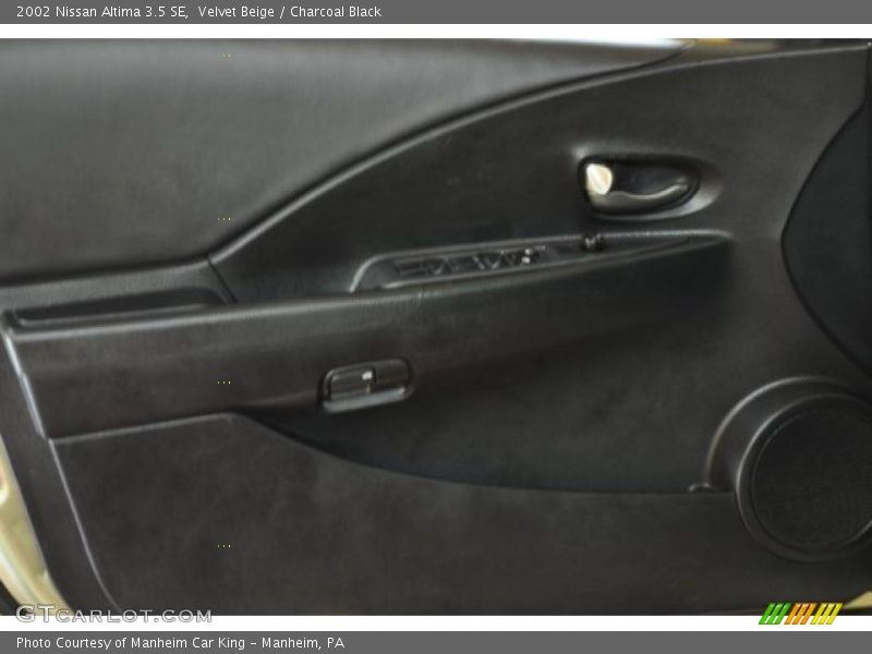 Velvet Beige / Charcoal Black 2002 Nissan Altima 3.5 SE