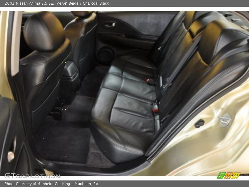 Velvet Beige / Charcoal Black 2002 Nissan Altima 3.5 SE