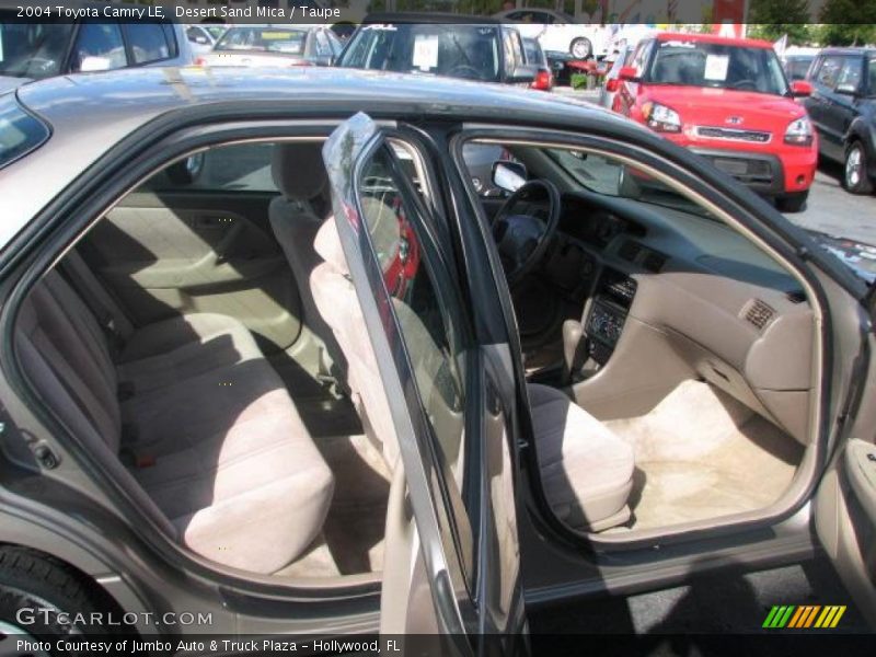 Desert Sand Mica / Taupe 2004 Toyota Camry LE