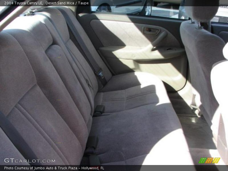 Desert Sand Mica / Taupe 2004 Toyota Camry LE