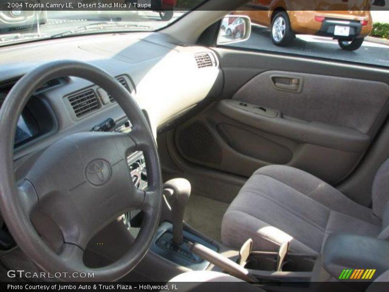 Desert Sand Mica / Taupe 2004 Toyota Camry LE