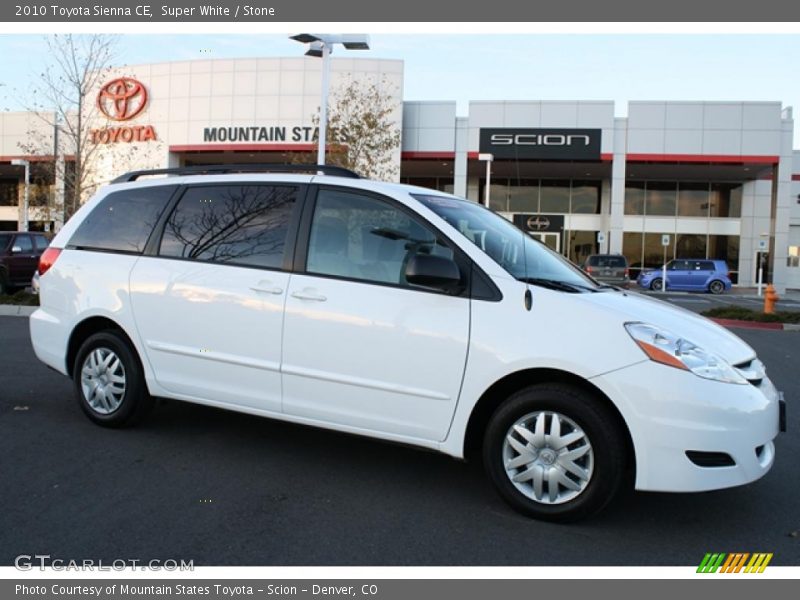 Super White / Stone 2010 Toyota Sienna CE