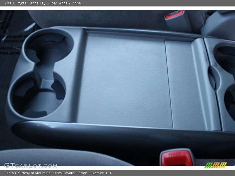 Super White / Stone 2010 Toyota Sienna CE