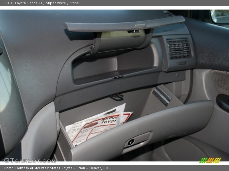 Super White / Stone 2010 Toyota Sienna CE
