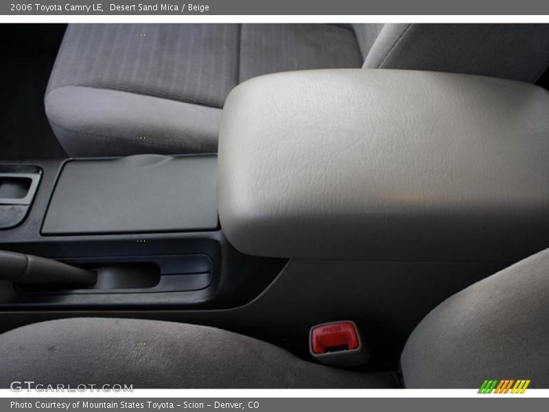 Desert Sand Mica / Beige 2006 Toyota Camry LE