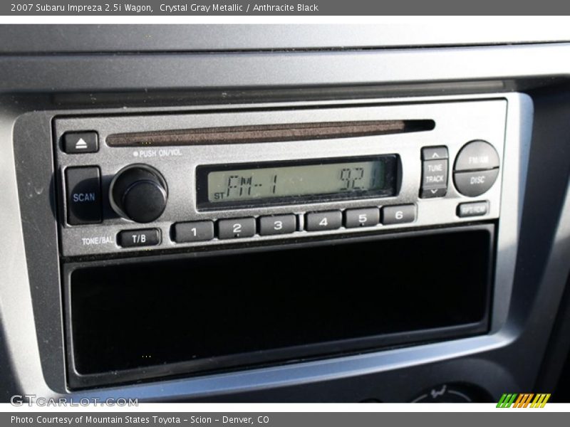 Crystal Gray Metallic / Anthracite Black 2007 Subaru Impreza 2.5i Wagon