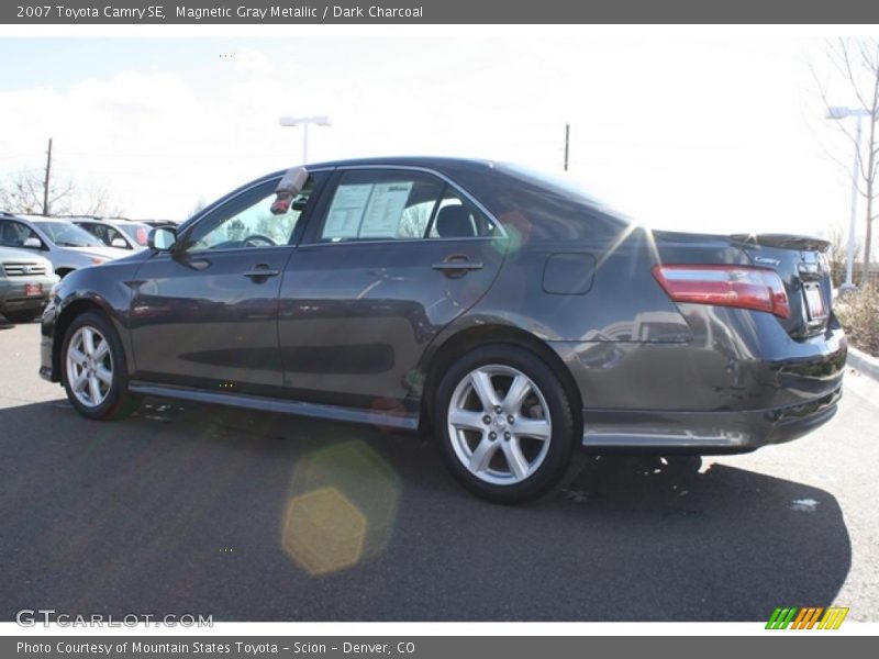 Magnetic Gray Metallic / Dark Charcoal 2007 Toyota Camry SE