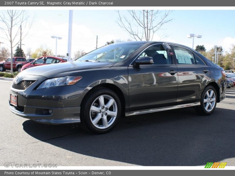 Magnetic Gray Metallic / Dark Charcoal 2007 Toyota Camry SE