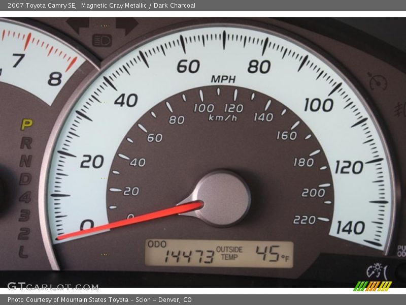 Magnetic Gray Metallic / Dark Charcoal 2007 Toyota Camry SE